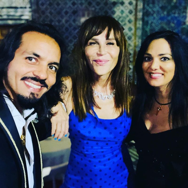 CON Antonia san Juan ( actriz española ) y mi mujer